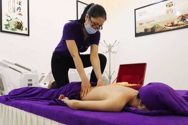 Bị đau lưng gần mông là bệnh gì?